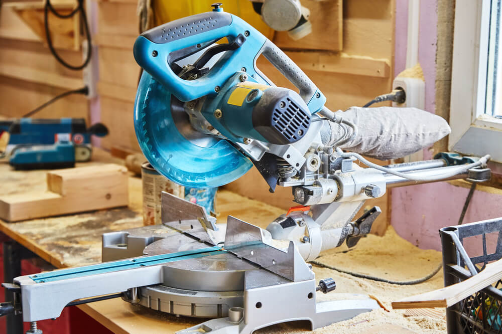 Miter saw - Types of Power Saws for Woodworking